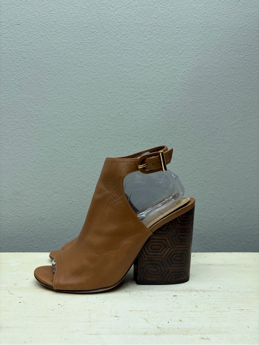 Tory Burch Brown Leather Grove Open Toe Sandals Size 8.5